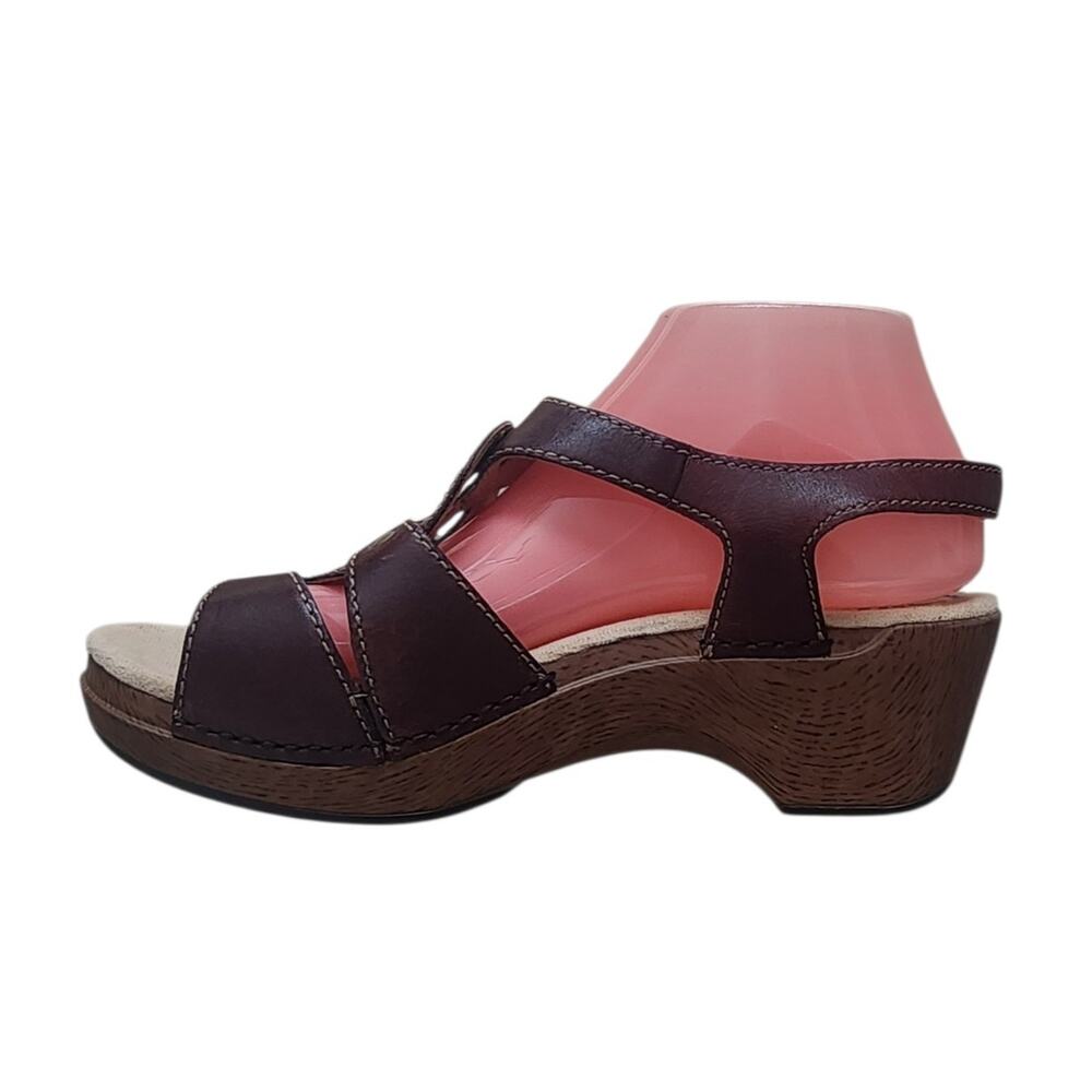 Dansko Sigrid Open Toe Strappy Leather Wedge Sandals Size 11 Brown.